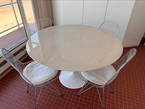 Design Knoll Saarinen tafel wit Statuarietto marmer, Huis en Inrichting, Tafels | Eettafels, Zo goed als nieuw, Rond, Ophalen