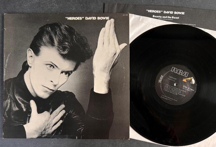 DAVID BOWIE - Heroes ( LP ; NMINT ), Cd's en Dvd's, Vinyl | Rock, Zo goed als nieuw, Poprock, 12 inch, Verzenden