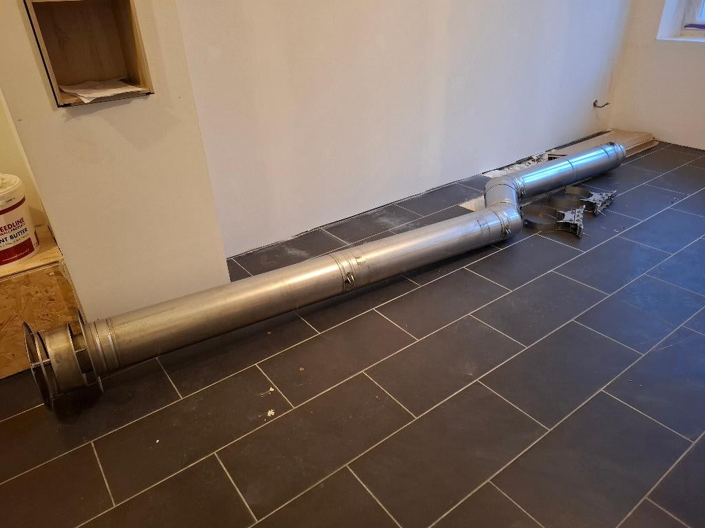 Dubbelwandige kachelpijp, Bricolage & Construction, Tuyaux & Évacuations, Utilisé, Évacuation, Inox, 2 à 4 mètres, 20 à 40 mm