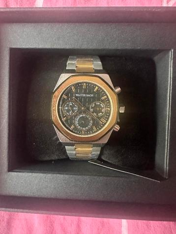 Walter Rach Horloge beschikbaar voor biedingen