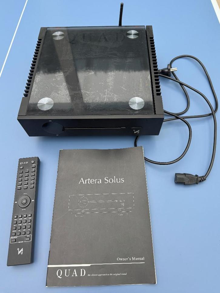 Quad Artera Solus zwart i.z.g.s., TV, Hi-fi & Vidéo, Amplificateurs & Ampli-syntoniseurs, Comme neuf, Stéréo, 60 à 120 watts, Autres marques