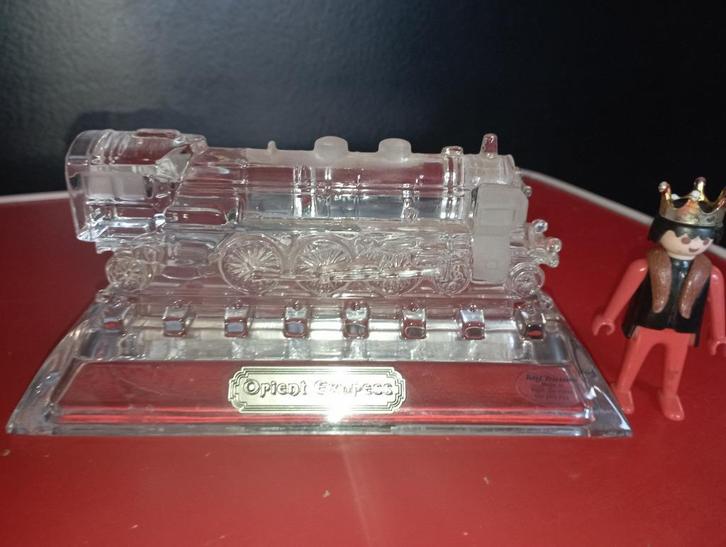 592) glazen beeldje hofbauer  : the orient express, Antiek en Kunst, Kunst | Beelden en Houtsnijwerken, Ophalen of Verzenden