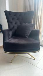 Luxe draaistoel in zwarte velours met gouden onderstel, Huis en Inrichting, Fauteuils, Ophalen, Zo goed als nieuw