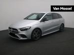 Mercedes-Benz B-Klasse 180 Star Edition + AMG LINE + NIGHTPA, Gebruikt, Zwart, 4 cilinders, 700 kg