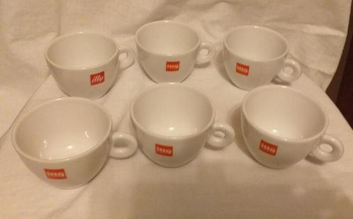 6 illy koffiekopjes, Huis en Inrichting, Keuken | Servies, Gebruikt, Kop(pen) en/of Schotel(s), Overige stijlen, Porselein, Ophalen of Verzenden