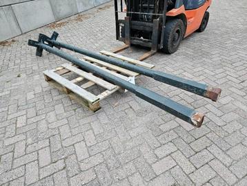 2 Gietijzeren palen / pilaren /zuilen Lang 3.40 meter, Enlèvement, Comme neuf