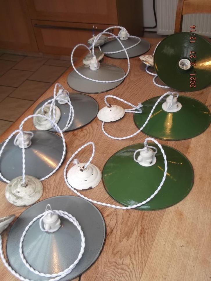 Suspension Tôle Emaillée, Antiquités & Art, Antiquités | Éclairage, Enlèvement ou Envoi