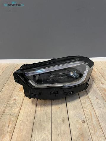 Mercedes GLA W247 multibeam LED koplamp links  beschikbaar voor biedingen