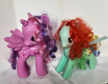 2 grote My Little Pony Hasbro beschikbaar voor biedingen