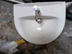 Lavabo met kraan, Ophalen, Zo goed als nieuw, Kraan