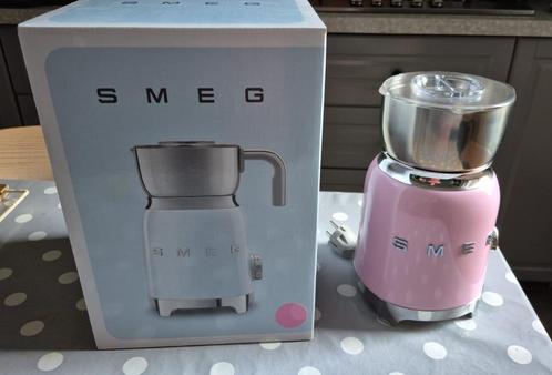SMEG Mousseur à lait / Chocolatière, Elektronische apparatuur, Melkopschuimers, Zo goed als nieuw, Elektrische melkopschuimer