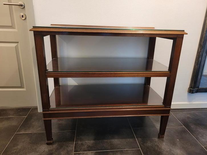 Mahoniehouten dressoir, Huis en Inrichting, Kasten | Vitrinekasten, Met plank(en), Glas, Ophalen