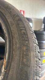 235/50r18 23550r18 m+s, Ophalen, Zo goed als nieuw