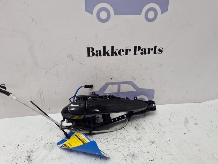 Portiergreep 4Deurs links-achter van een BMW 3-Serie, Auto-onderdelen, Carrosserie, BMW, Gebruikt, 3 maanden garantie