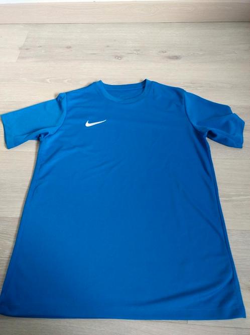 Sport Tshirts Nike Dry Fit 13-15 jaar 4€/stuk, Enfants & Bébés, Vêtements enfant | Taille 164, Comme neuf, Enlèvement ou Envoi