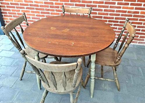 Stijlvolle ronde eettafel + 4 stoelen – direct klaar!, Huis en Inrichting, Tafels | Eettafels, Ophalen of Verzenden