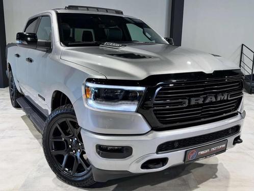 Dodge Ram 5.7i V8 401CV 05/2024 ! LARAMiE ! 66000€ HTVA, Auto's, Bestelwagens en Lichte vracht, Bedrijf, Te koop, ABS, Achteruitrijcamera
