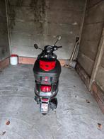 Te koop bromfiets klasse b merk gts toscana, Fietsen en Brommers, Scooters | Vespa, Ophalen, Zo goed als nieuw