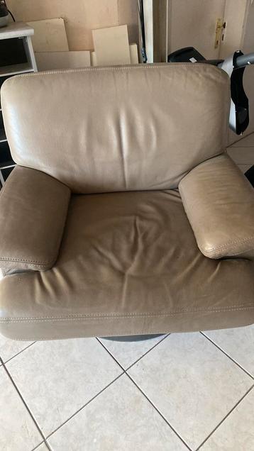 fauteuil club Chateau d'ax beschikbaar voor biedingen