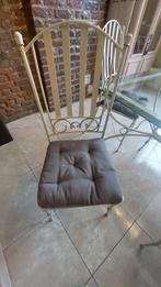 Meubles de salle à manger, Enlèvement