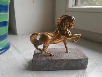 Koperen paardje, Enlèvement