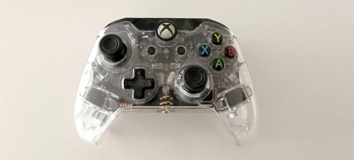 xbox 360/one controllers/ wireless mic / cam / cable, Games en Spelcomputers, Spelcomputers | Xbox | Accessoires, Gebruikt, Xbox 360