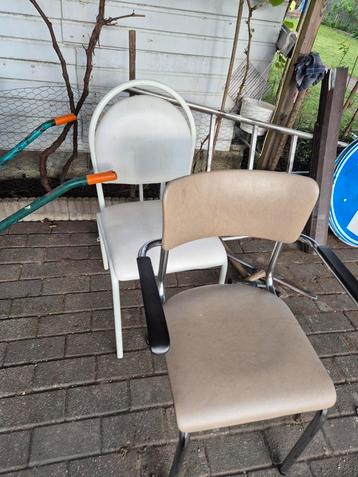 Chaises, Enlèvement, Utilisé