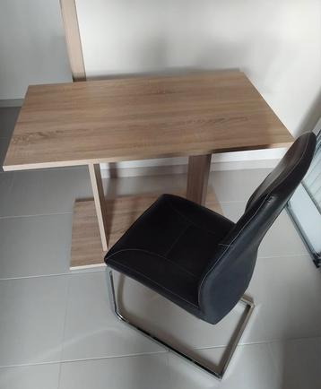 Bureau hêtre avec chaise état NEUF  beschikbaar voor biedingen