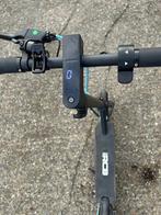 Elektronische step, Fietsen en Brommers, Steps, Ophalen, Zo goed als nieuw, Elektrische step (E-scooter), DECATHLON