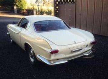 VOLVO P1800 Sport chroom wieldeksels beschikbaar voor biedingen