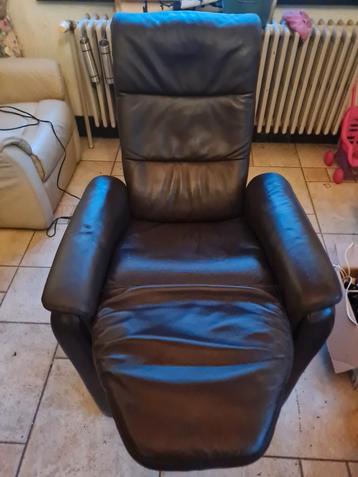 Fauteuil releveur  en parfait état marque hukla  beschikbaar voor biedingen