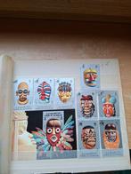 Postzegels maskers, Ophalen