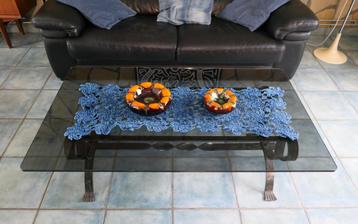 Grande table basse vintage verre fumé et fer forgé beschikbaar voor biedingen