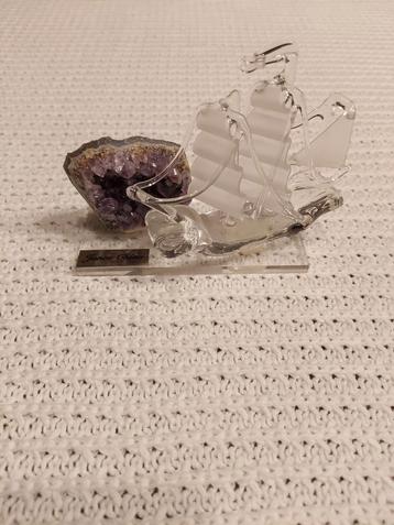 Glasdecoratie “Junco Chino” met Amethist beschikbaar voor biedingen