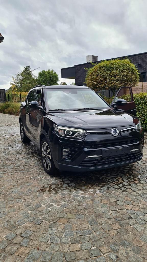 Ssangyong Tivoli Automaat / nieuwstaat, Auto's, SsangYong, Particulier, Tivoli, Benzine, 5 deurs, Automaat, Zwart, Zwart, Leder