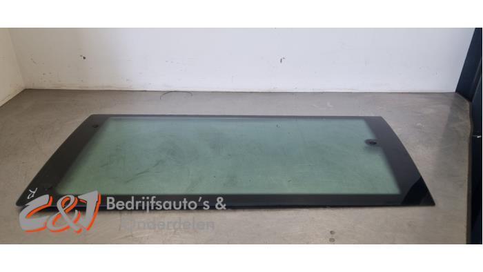 Ruit 2Deurs rechts-achter van een Mercedes Vito, Auto-onderdelen, Ruiten en Toebehoren, Mercedes-Benz, Gebruikt, 3 maanden garantie