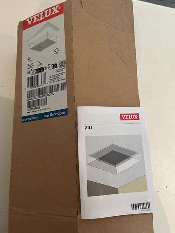 VELUX ZIU muggengaas platdakvenster 120x90cm wit beschikbaar voor biedingen