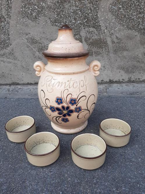 Rumtopf pot met 4 bijhorende potjes, Antiquités & Art, Antiquités | Céramique & Poterie, Enlèvement ou Envoi