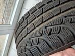 pirelli sottozero 215/45/16, Auto-onderdelen, Ophalen, Gebruikt, Band(en)