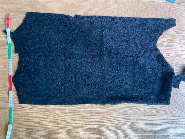 Lap zwart fleece bont 58x92 cm, Hobby en Vrije tijd, Stoffen en Lappen, Zo goed als nieuw, 30 tot 120 cm, 30 tot 200 cm, Zwart