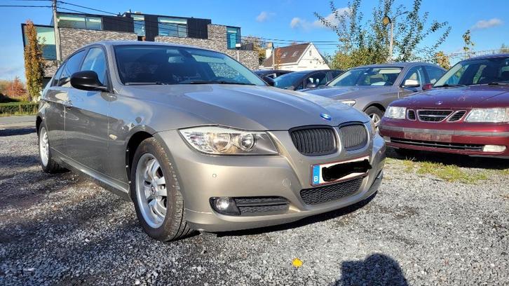 BMW 318i AUTOMAAT AIRCO PDC GPS TREKHAAK 2009, Auto's, BMW, Bedrijf, Te koop, 5 Reeks, ABS, Airbags, Airconditioning, Alarm, Boordcomputer