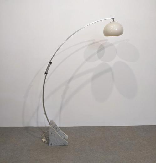 Prachtige lamp uit de jaren 70 van Arc, Huis en Inrichting, Lampen | Vloerlampen, Ophalen