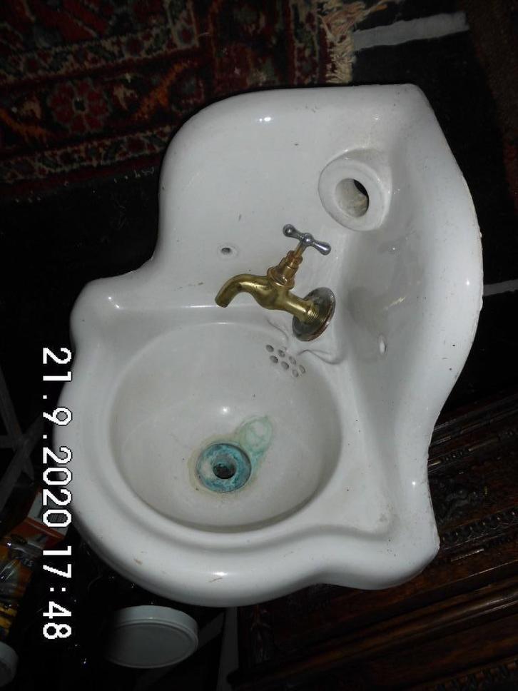 Oude lavabo, Huis en Inrichting, Badkamer | Badkamermeubels, Ophalen