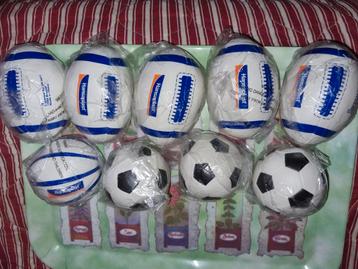 9 Hansaplast ballen van zacht schuim beschikbaar voor biedingen