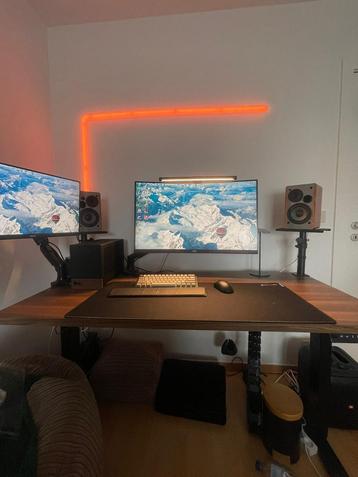 Gaming setup beschikbaar voor biedingen