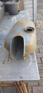 Benzinetank Benelli 50 Cross, Ophalen