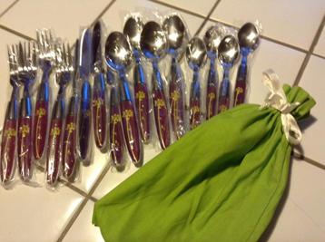 Set de couverts pour kot étudiant, Enlèvement, Comme neuf