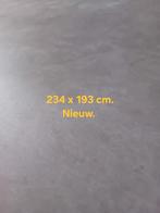 Nouveau novilon : 1 pièce de 2,24 x 1,94 m, Enlèvement
