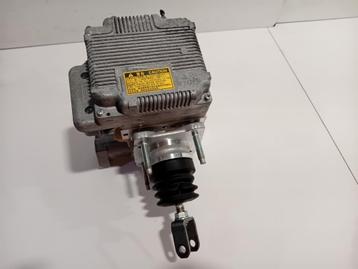 REMBEKRACHTIGER Toyota Prius (ZVW3) (4727047030), Auto-onderdelen, Gebruikt, Toyota