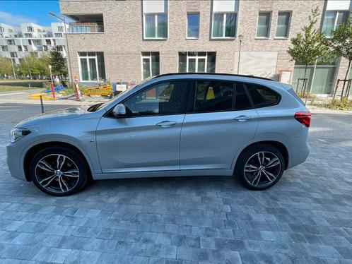 BMW X1 xDrive18 full PAKKET M, Auto's, BMW, Particulier, X1, 4x4, Achteruitrijcamera, Adaptive Cruise Control, Airbags, Airconditioning